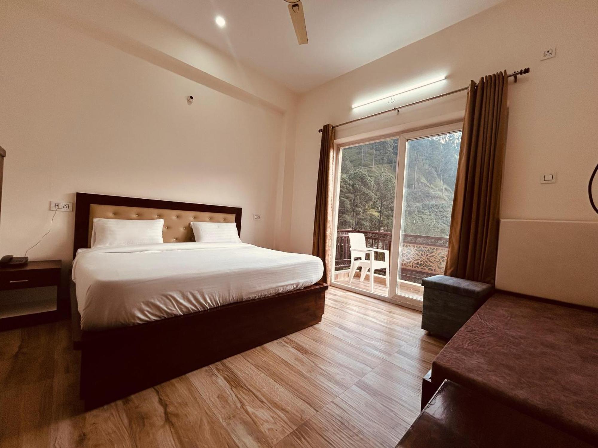 Hotel Anantam Residency Uttarkashi ภายนอก รูปภาพ